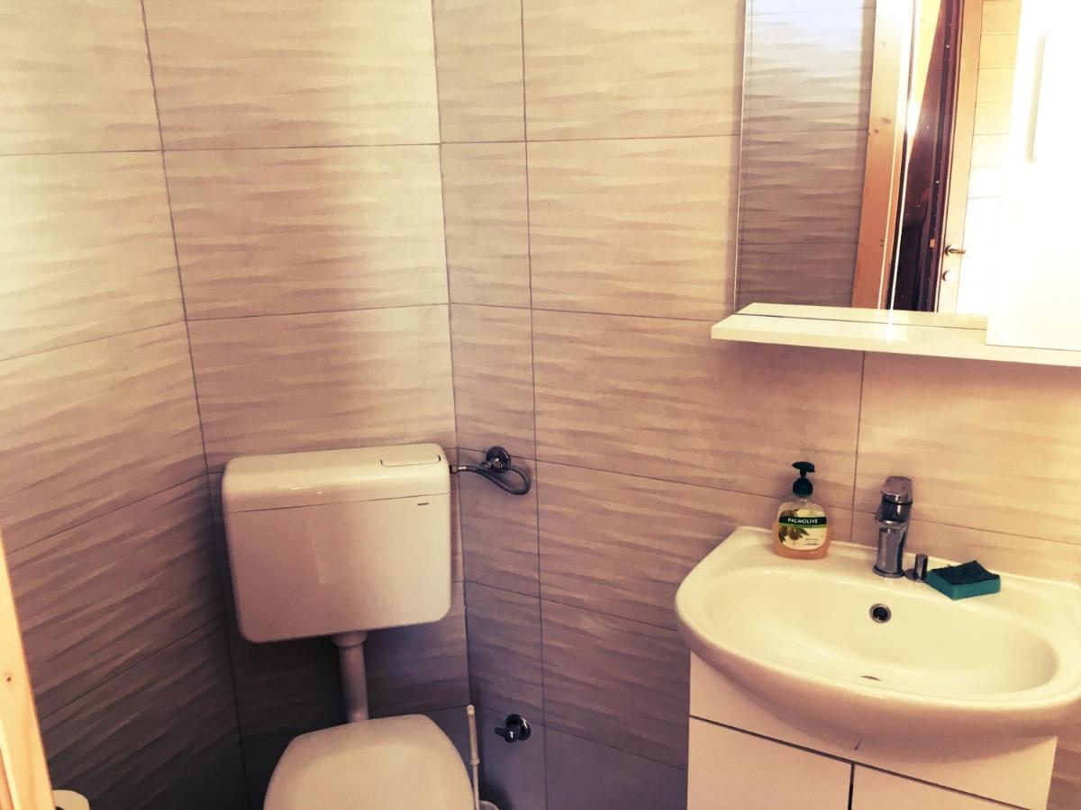 Chalets Zelena Vrata Fuzine Bagian luar foto