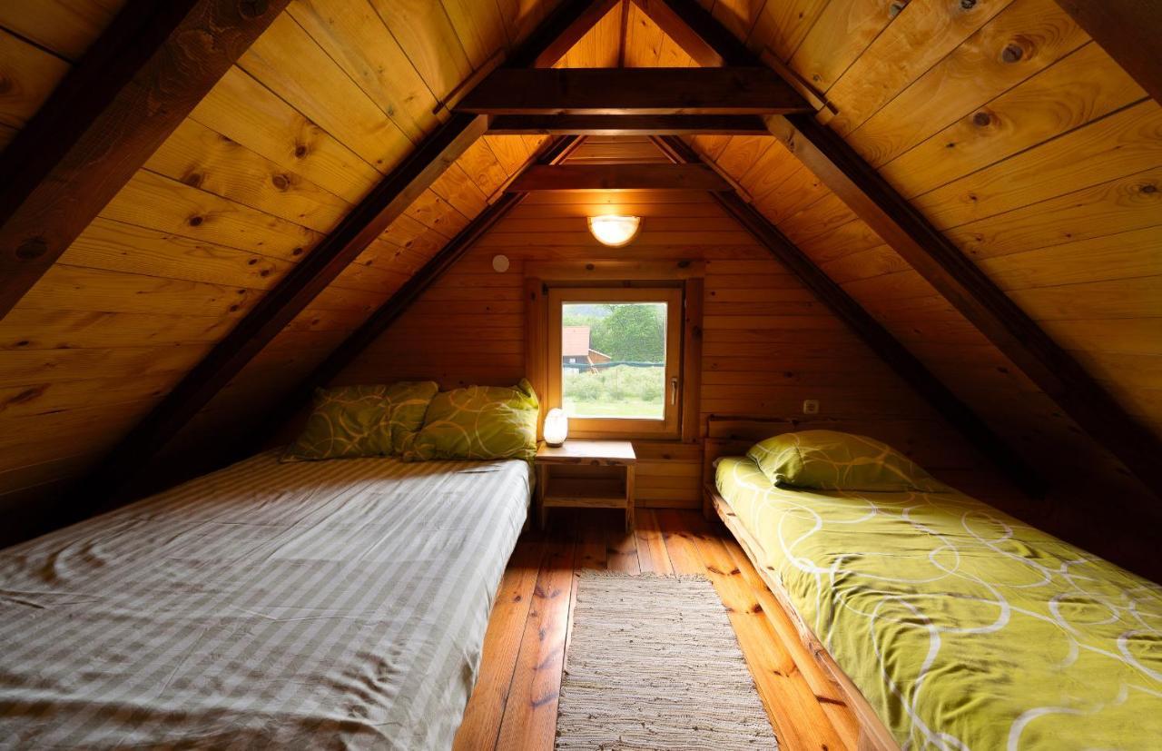 Chalets Zelena Vrata Fuzine Bagian luar foto