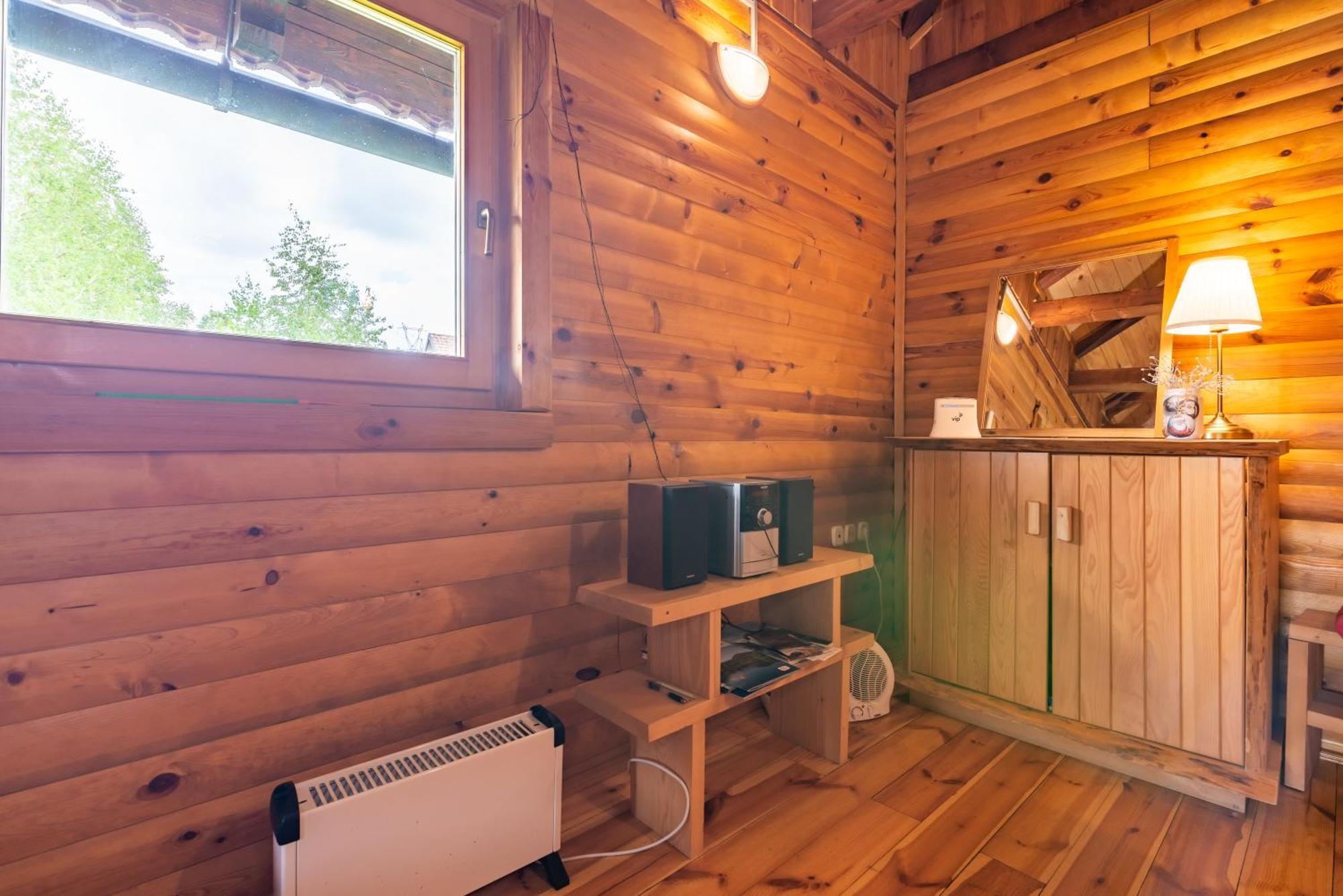 Chalets Zelena Vrata Fuzine Bagian luar foto